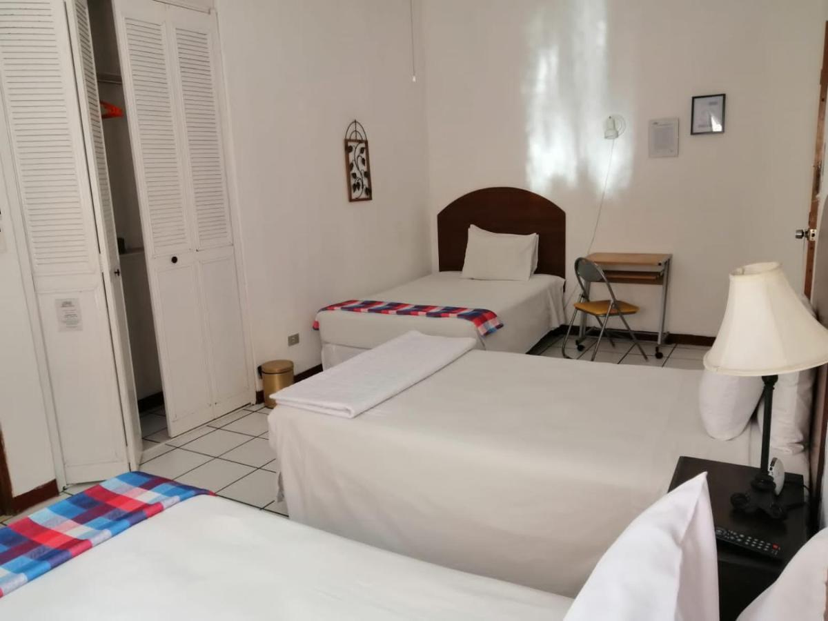Novohostal B&B Ville de Guatemala Extérieur photo