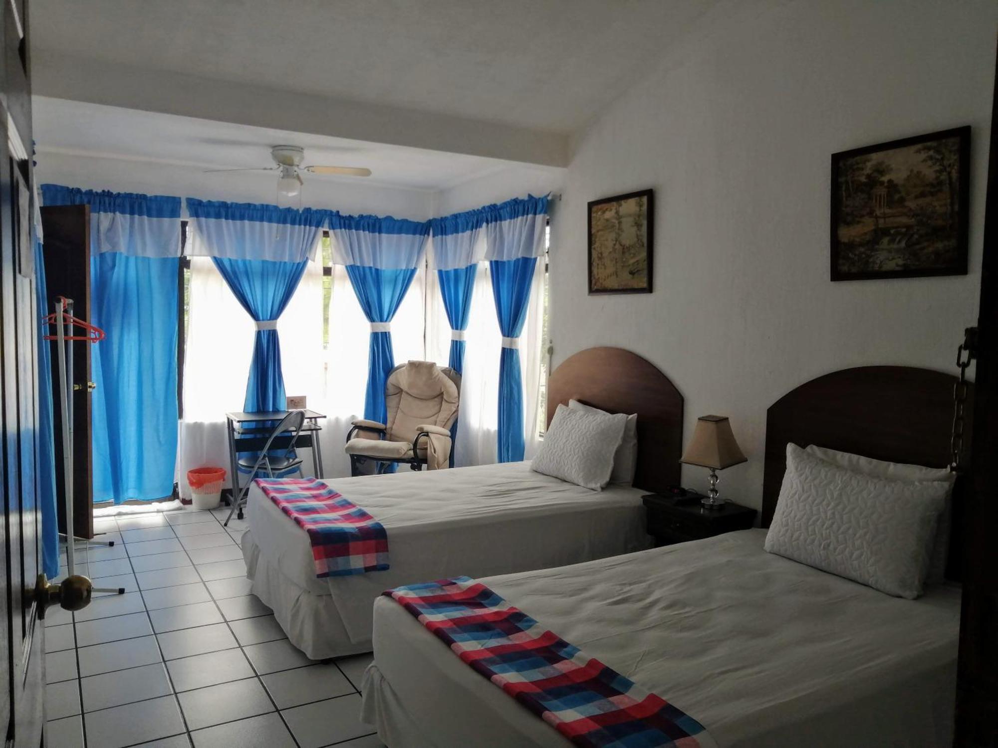 Novohostal B&B Ville de Guatemala Extérieur photo