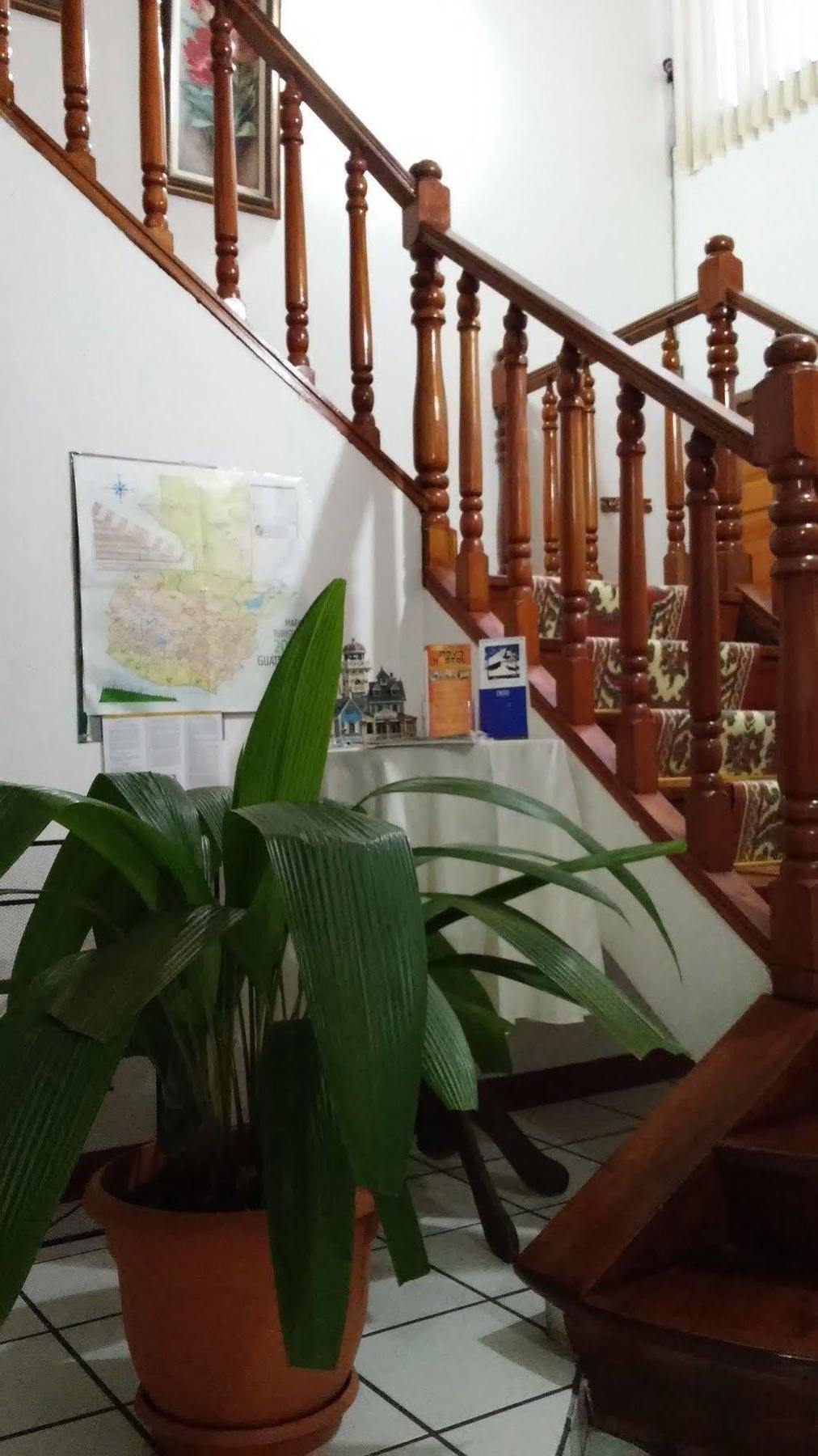 Novohostal B&B Ville de Guatemala Extérieur photo