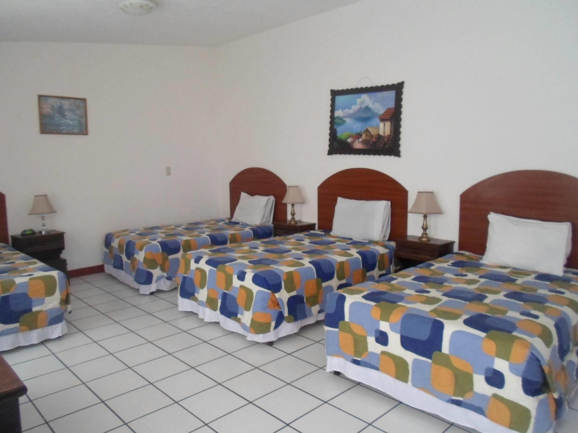Novohostal B&B Ville de Guatemala Extérieur photo