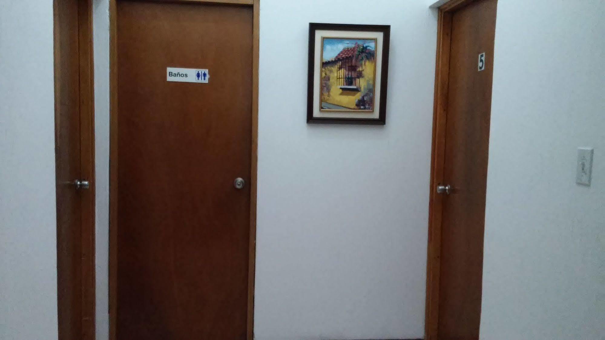 Novohostal B&B Ville de Guatemala Extérieur photo